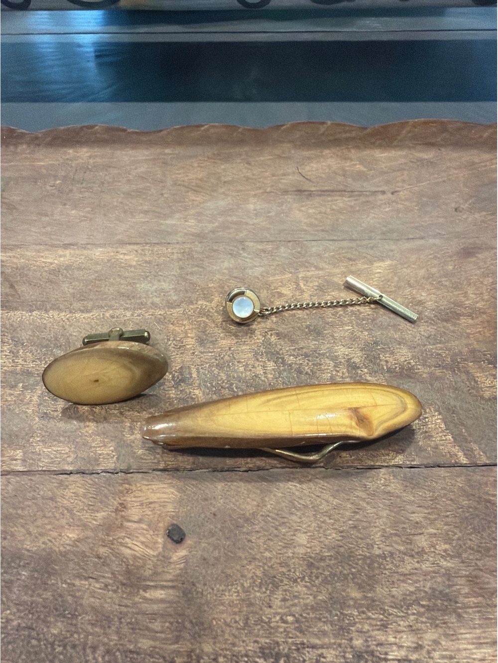 Vintage Wooden Tie Clip and Cufflink Set with Chain